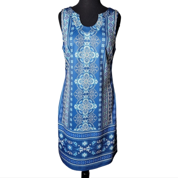 Papillon Blanc Dresses & Skirts - Papillon Blanc women's medium blue white paisley printed aleeveless shift dress